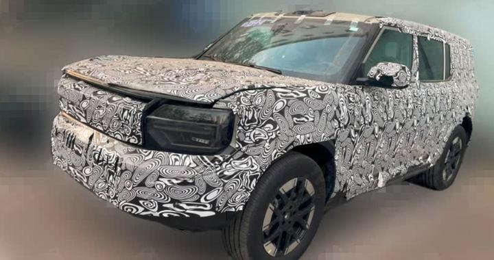 或挂烈马logo？智能座舱还带激光雷达，福特全新方盒子SUV曝光