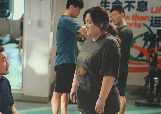 《热辣滚烫》是烂片吗？