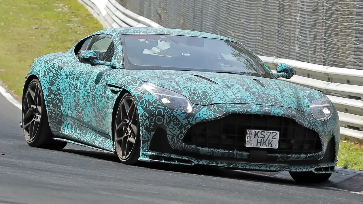 阿斯顿・马丁 DB12 S 超跑曝光：近 700 马力，运动化调校