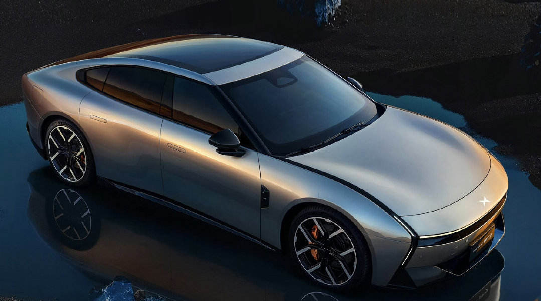 搁这玩文艺复兴呢？全新小鹏P7官图发布，致敬日产Z？