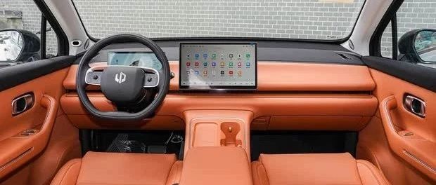 12.28万买SUV，5.9秒破百，800V快充，续航605km！