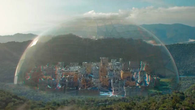 未来人活在泡泡里，只有儿童心智，走路都不会，被恐怖怪物屠城！