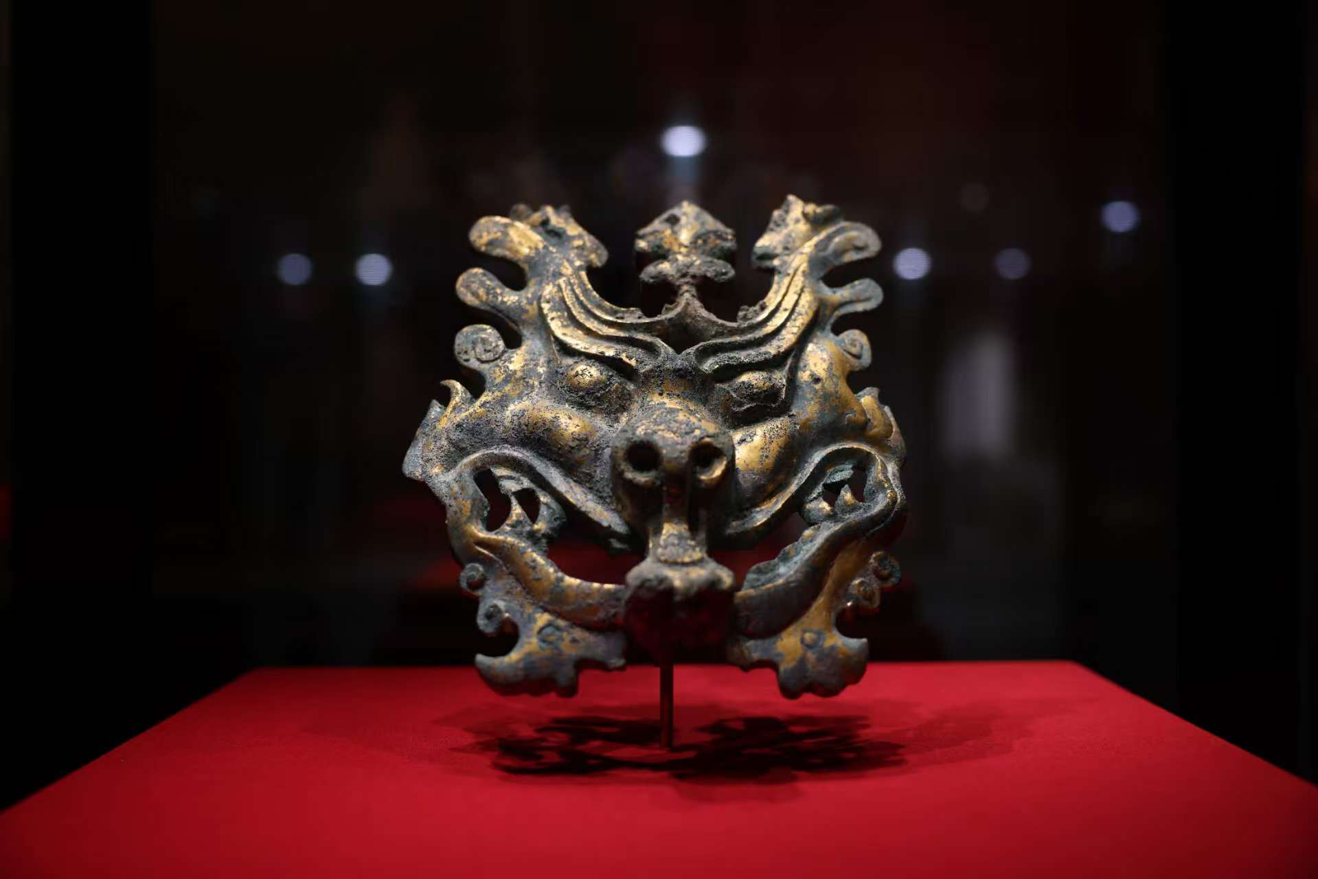 鎏金銅鋪首,大葆台西漢廣陽王陵一號墓出土。新京報記者 浦峰 攝