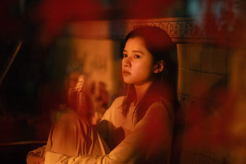 电影《独一无二》剧照，张婧仪饰演女儿喻延