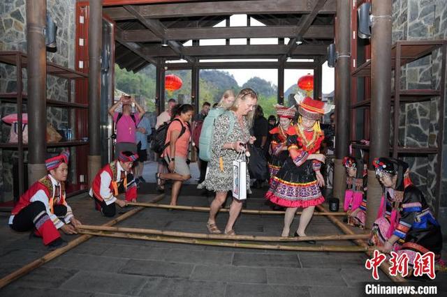 图为踩线活动现场。广西壮族自治区文化和旅游厅 供图