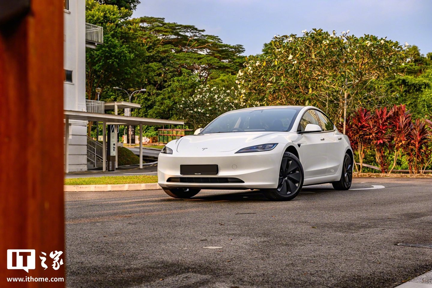 2025 款特斯拉Model3获欧洲五星安全评级