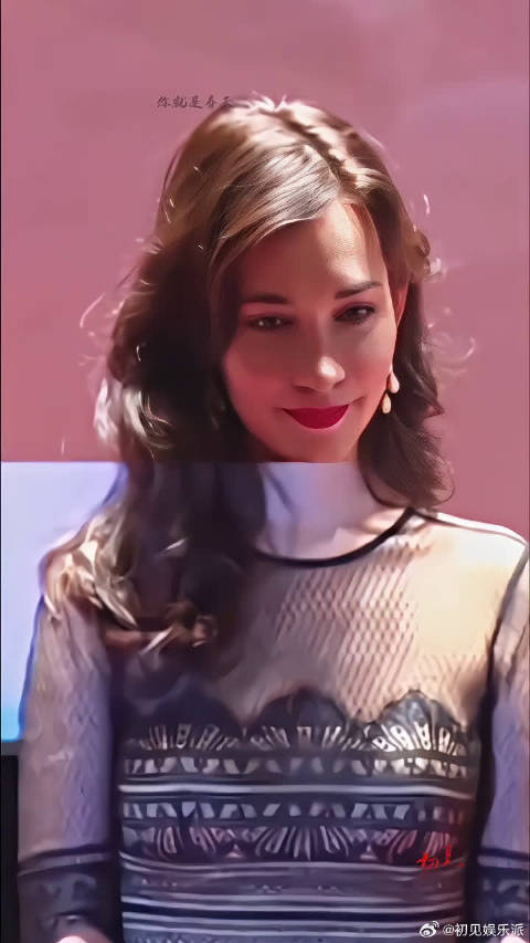 战狼原定女主角开拍前突然提价，吴京果断拒绝，卢靖姗