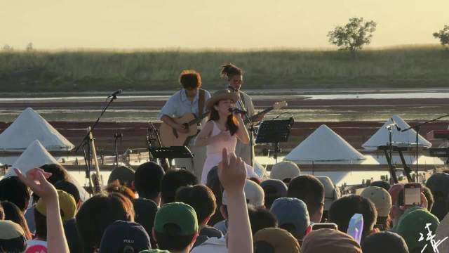 田馥甄田野翻唱Andr《她》，温暖演绎拉近歌曲距离