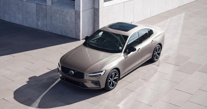 豪华中型车别乱买 最新质量榜单出炉 奥迪A4L第三 奔驰C级第六