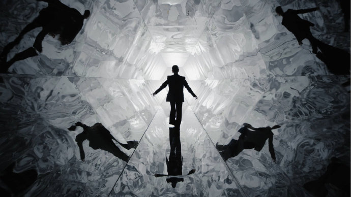 戚薇对全新座驾的偏爱，藏着她对生活的精准把控！