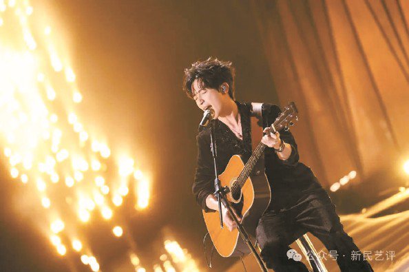 扫一扫 请关注“新民艺评”