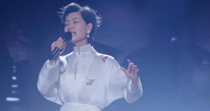 热搜第一！叶童凌晨宣布终止