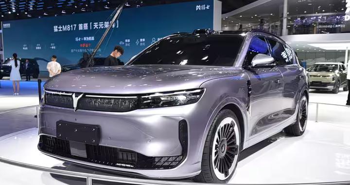 新岚图FREE即将发布，最新鸿蒙座舱+乾崑,能反杀那些大三排么？