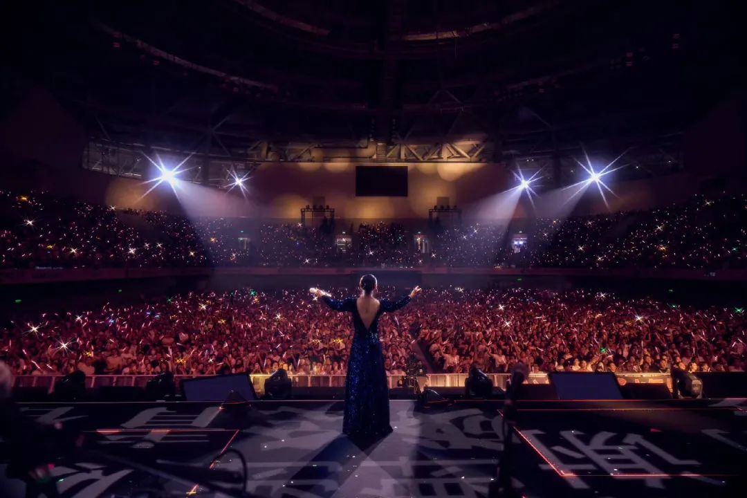 来源：潮新闻、@刘若英