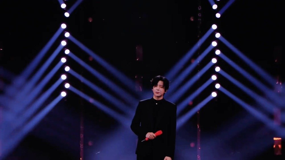 刘宇宁《热辣滚烫》助力高考学子冲刺