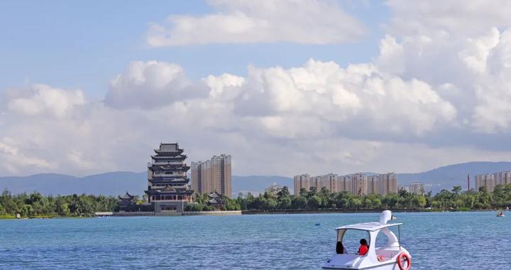 杨蓉：保山不恼火，在人“呆”的地方把生活过成诗