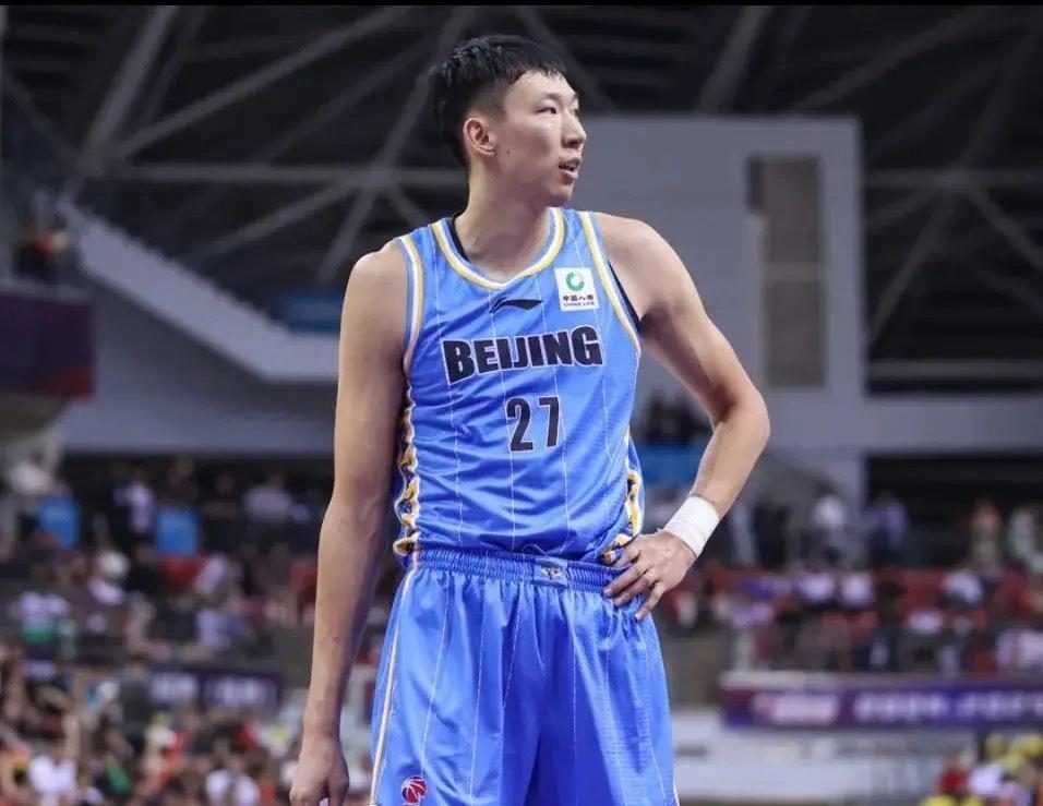 周琦批评国产教练，杨瀚森三分球15中14，刘志轩复出发生反转