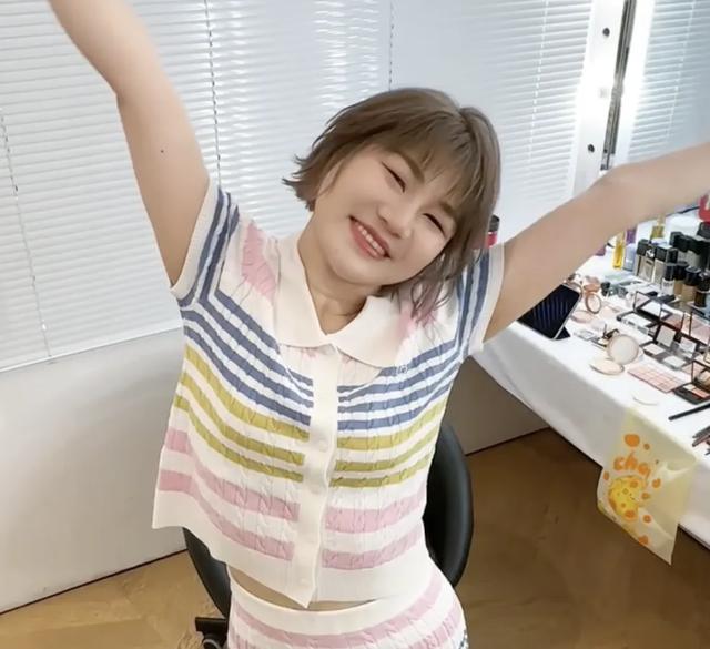 此前，沙溢瘦了相关的多个话题也冲上热搜，沙溢本人回应：肌肉赛道还是被我闯进来了。