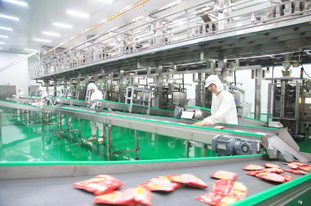 涪陵榨菜生产车间。