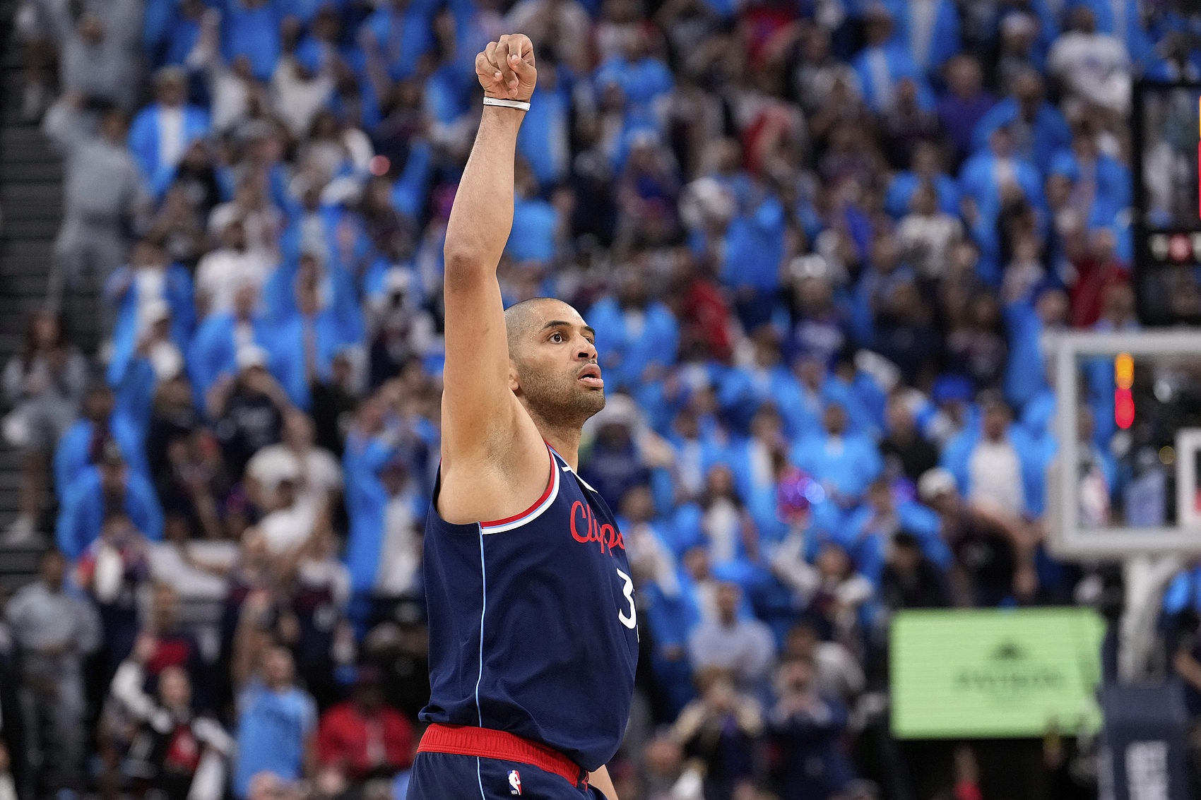 名记：科菲是否留队取决于市场 本西也不确定 快船预计巴图姆回归