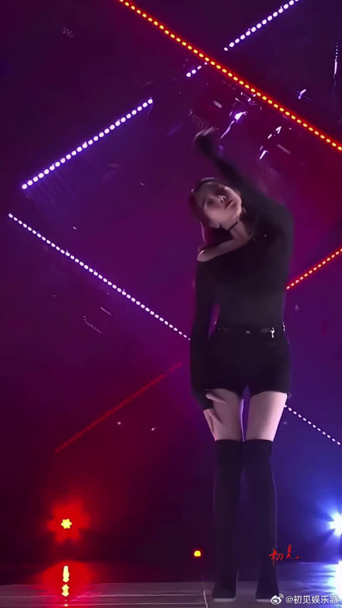 陈小纭跳情人，姐姐身材太好了