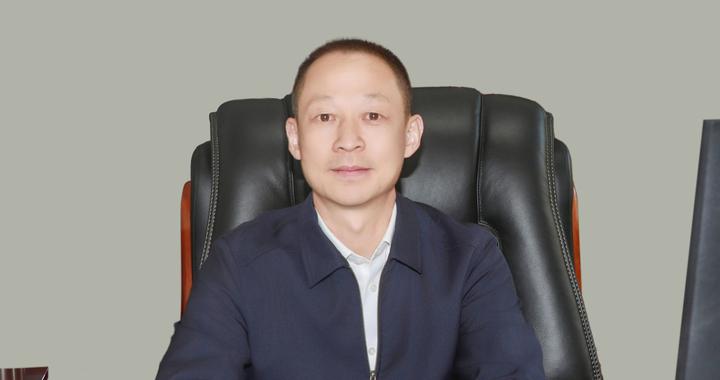 牡丹江医科大学首任校长就位