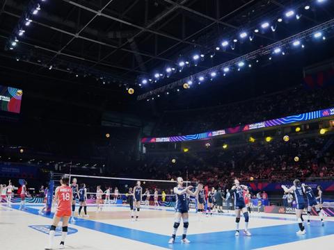 女排横扫法国！王媛媛+2主攻齐爆，王梦洁提升上限，张籽萱成长！