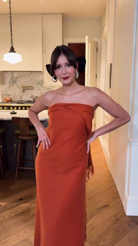 《吸血鬼日記》女主角 Nina Dobrev！暗黑公主的變身時刻！