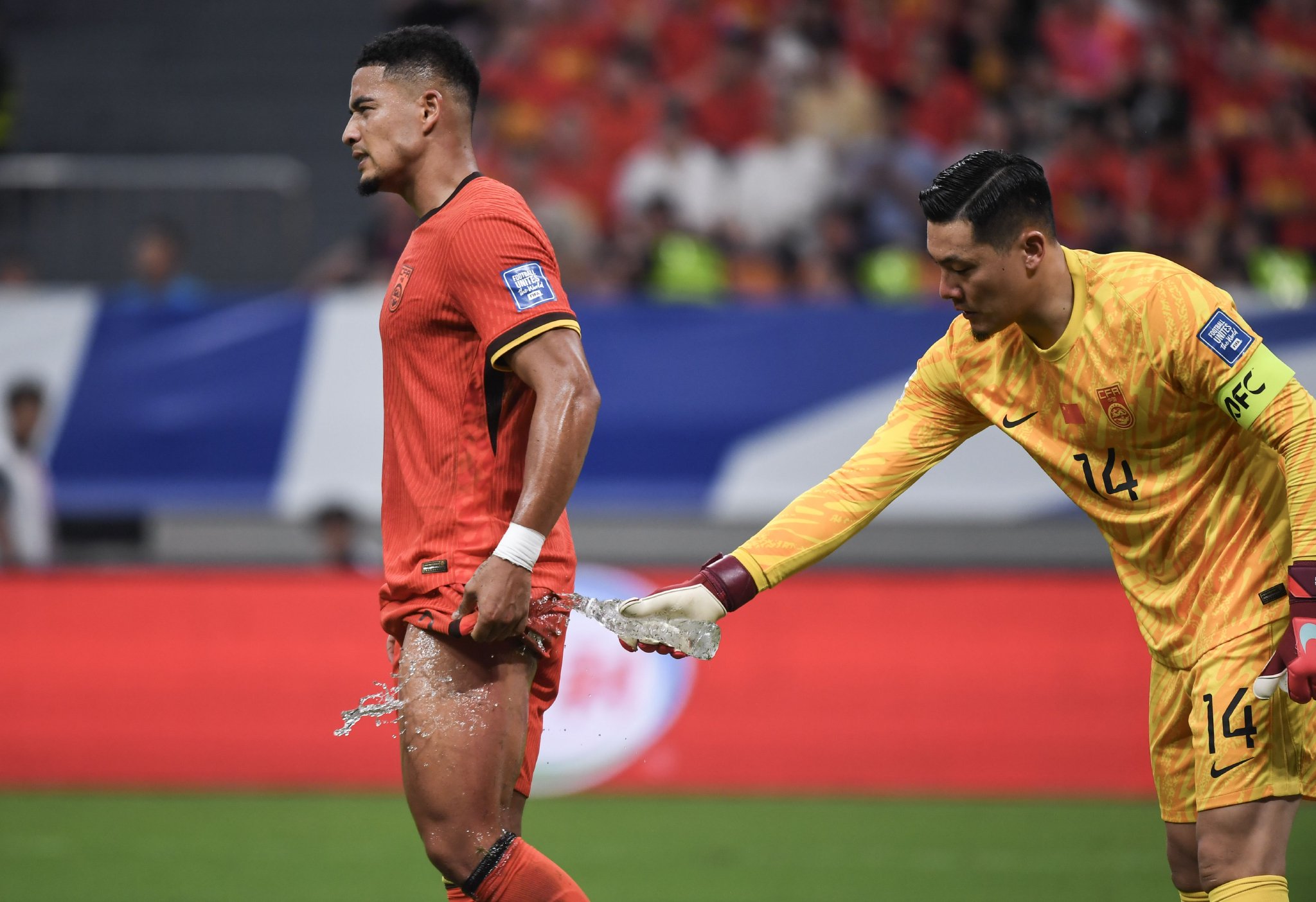 （体育）（8）足球——世预赛：中国队胜巴林队