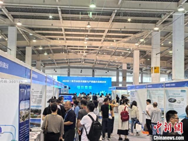 活动现场。 鲍梦妮 摄