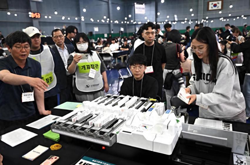 李在明就一定会亲华吗？强调“遏制中国”刺耳，要让子弹飞一会