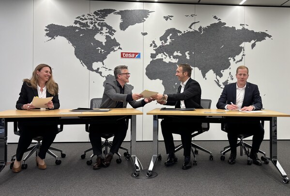 德莎和蔡司开启合作，共同推动全息技术的规模化量产