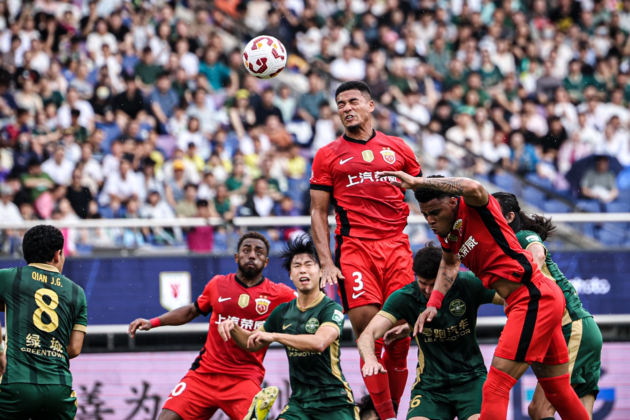 （体育）（8）足球——中超：浙江俱乐部绿城平上海海港