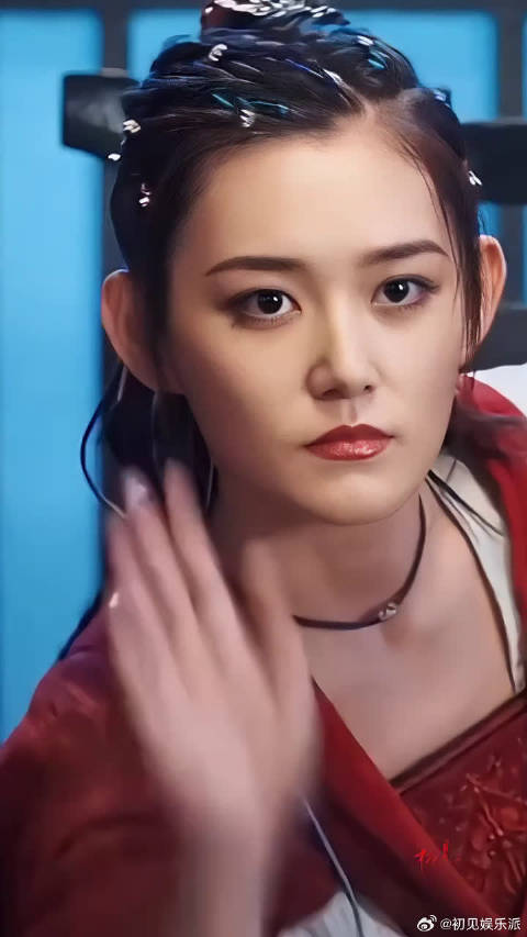 蒋依依，北京市，中国内地影视女演员，童星出道