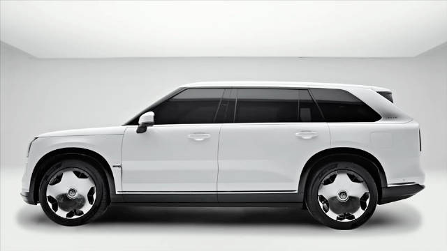 极氪9X极昼白亮相，7月9日技术发布会揭晓