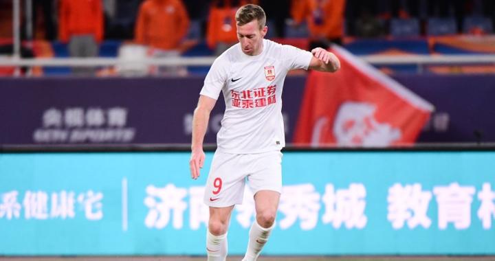 调整名额只有一个！亚泰外援西普里安重伤未愈、贝里奇赛季报销