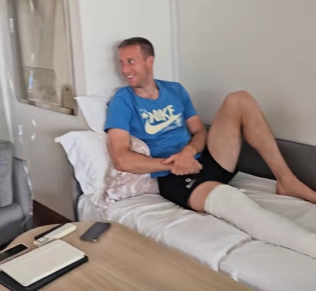 赛季报销！亚泰官方：贝里奇右小腿骨折，缺席赛季剩余比赛