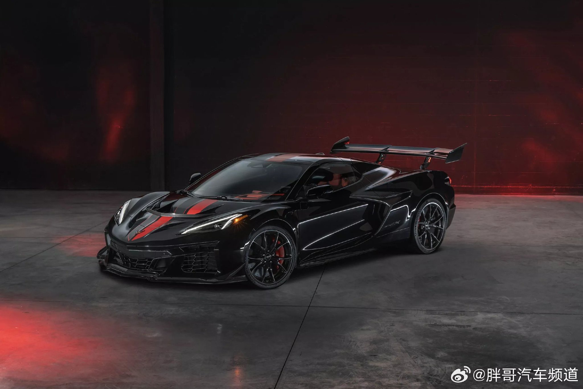 雪佛兰科尔维特ZR1X发布，1250马力2.2秒破百