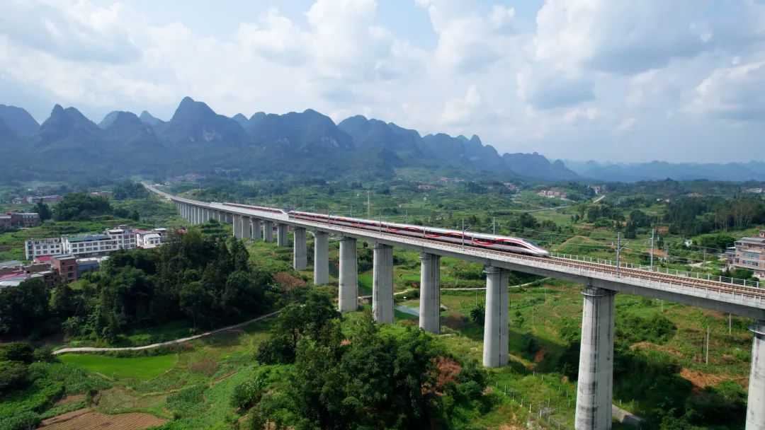 新版铁路运行图实施!多条线路有大变化