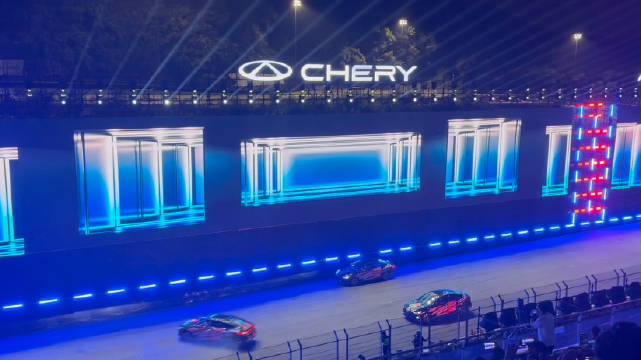 来看看艾瑞泽8 PRO的在浙赛上的漂移表现！