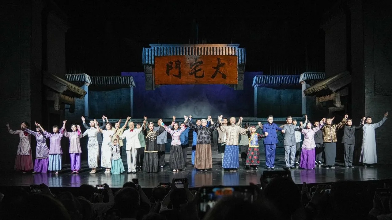 国家话剧院《大宅门》6月28日首登石家庄大剧院