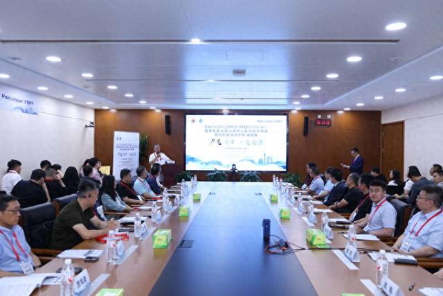 CDQI国家标准化冠心病中心腔内影像培训学院第四期会议现场。主办方供图