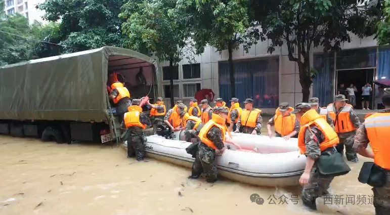 暴雨来袭!广西多地出现严重积水内涝,桂北持续强降雨