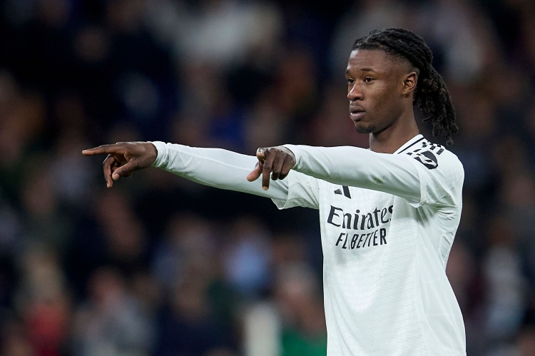 阿斯：卡马文加以惊人速度从伤病中恢复，他有可能在世俱杯中复出