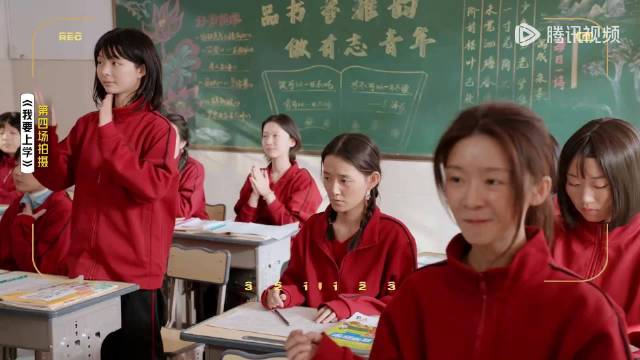 蒋依依称有戏拍就是幸福，童星出道演技获赞