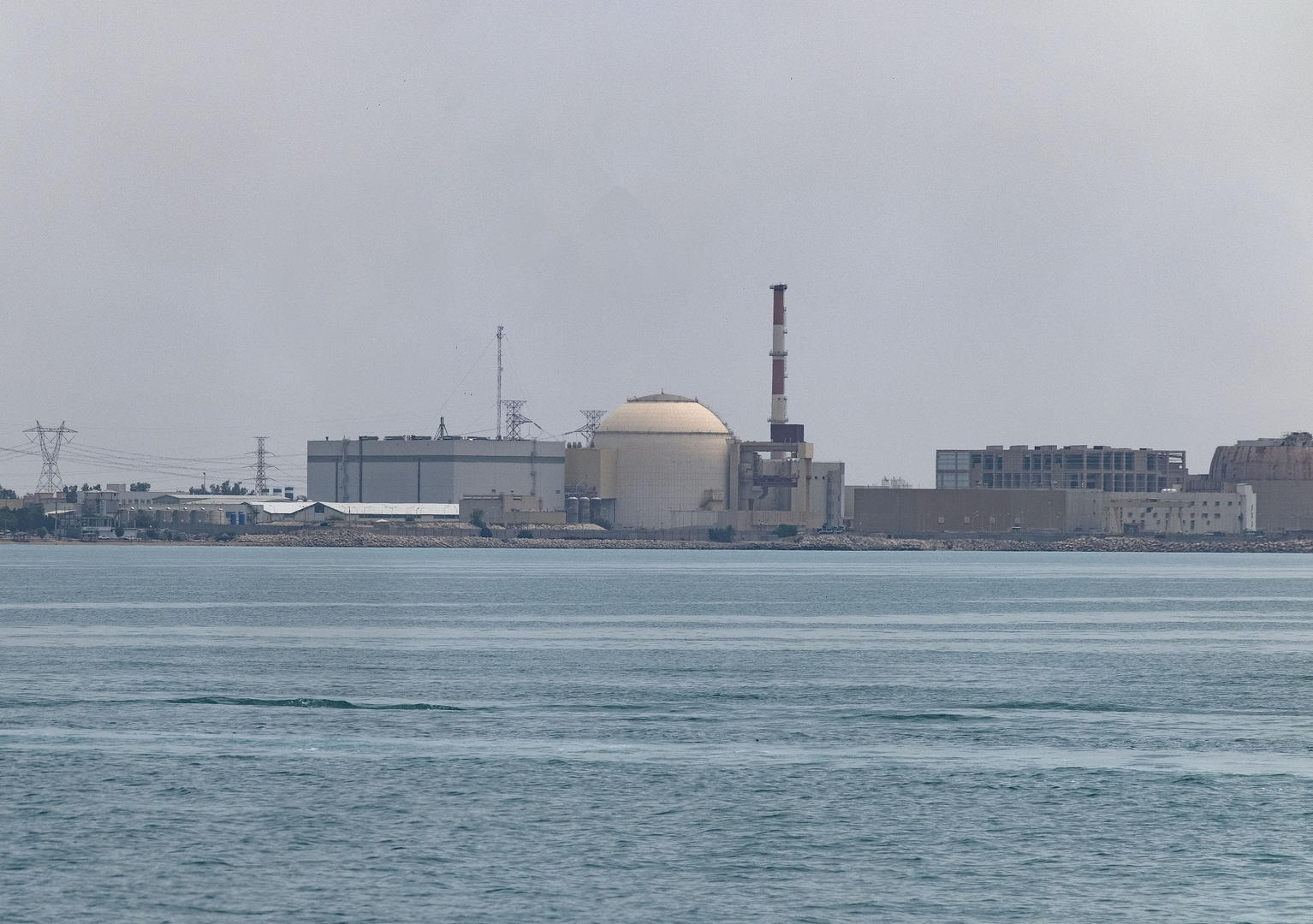 “一旦遇袭后果堪比切尔诺贝利”！伊朗唯一运营中的民用核电站，为何让全球担心