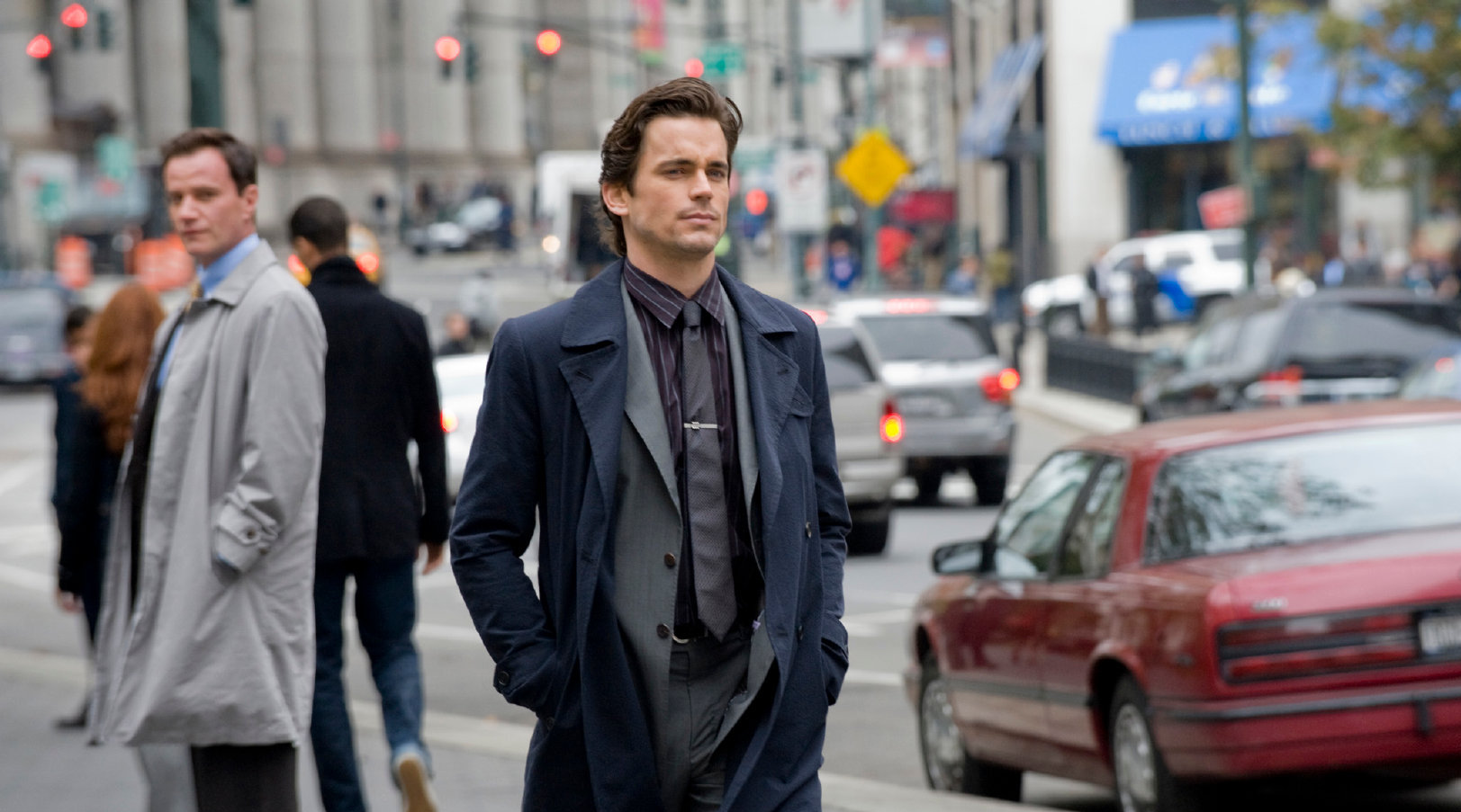 高分悬疑犯罪美剧《妙警贼探 猫鼠游戏》69