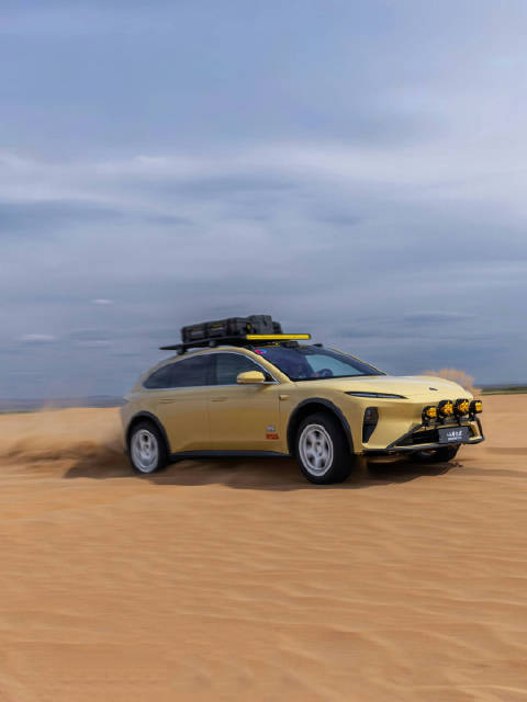 撒欢玩沙 蔚来ET5T玩性释放