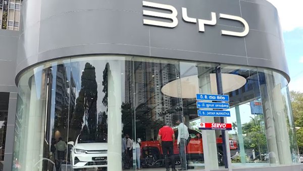 “革命正发生！日印汽车不再独霸斯里兰卡，中国车来了”