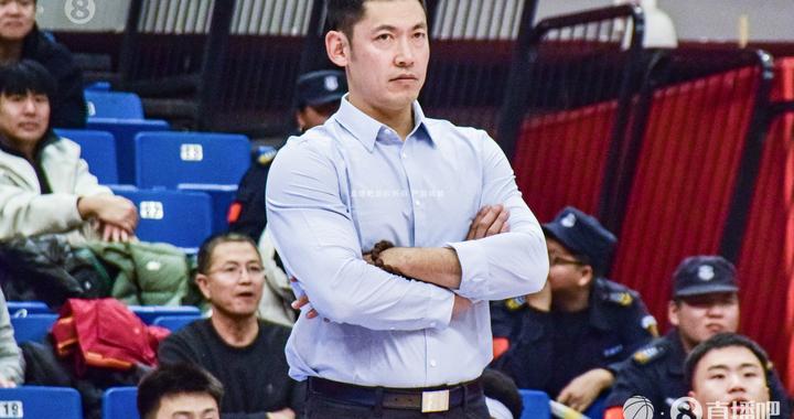 朱彦硕谈张庆鹏执教北控：CBA需要新的声音 让年轻教练上来接班